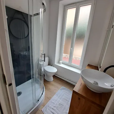 Apartment Centre-ville Proche Cure Thermale Vichy